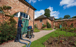 Guttering Clearing and Maintenance with No Scafolding